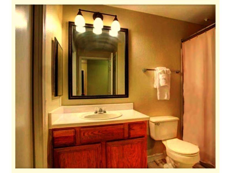 The Reside Fully Furnished Condos - Medical Stays Welcome Houston Kültér fotó