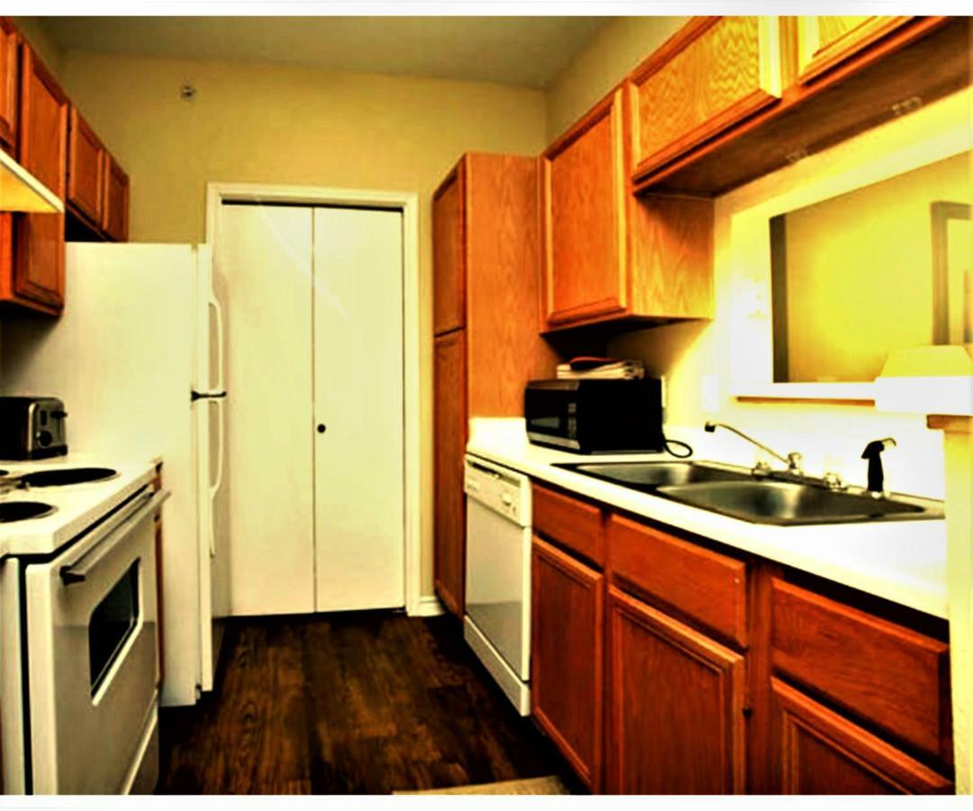 The Reside Fully Furnished Condos - Medical Stays Welcome Houston Kültér fotó